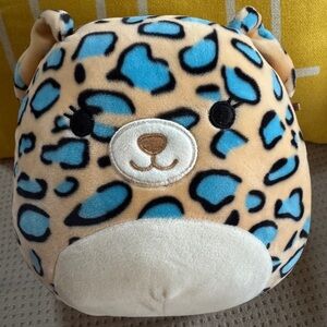 Squishmallows Emanga the Teal Leopard